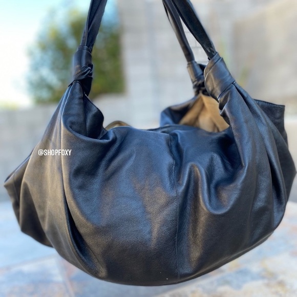 The Row Black Leather Slouchy Shoulder Bag - Picture 3 of 13